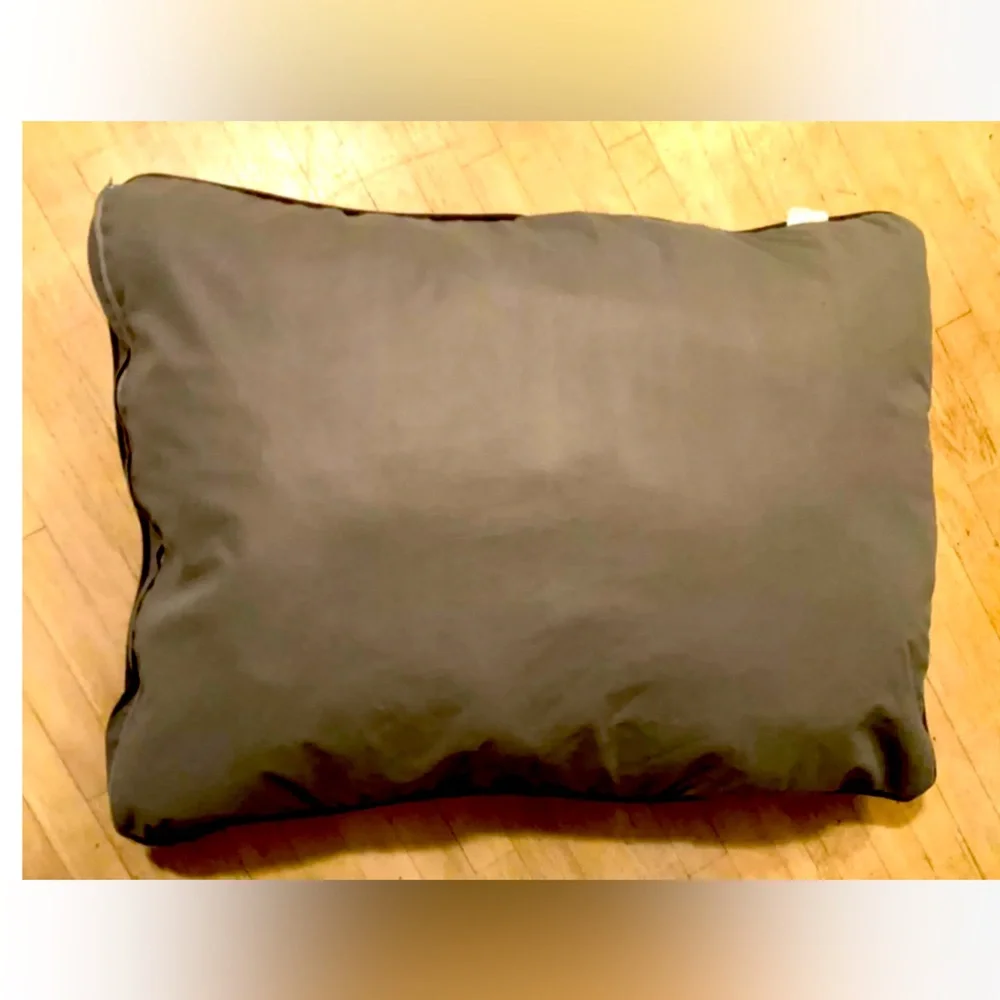 🐾PLUSH FUZZY SUPER SOFT FLUFFY PILLOW BED MATTRESS🐾
